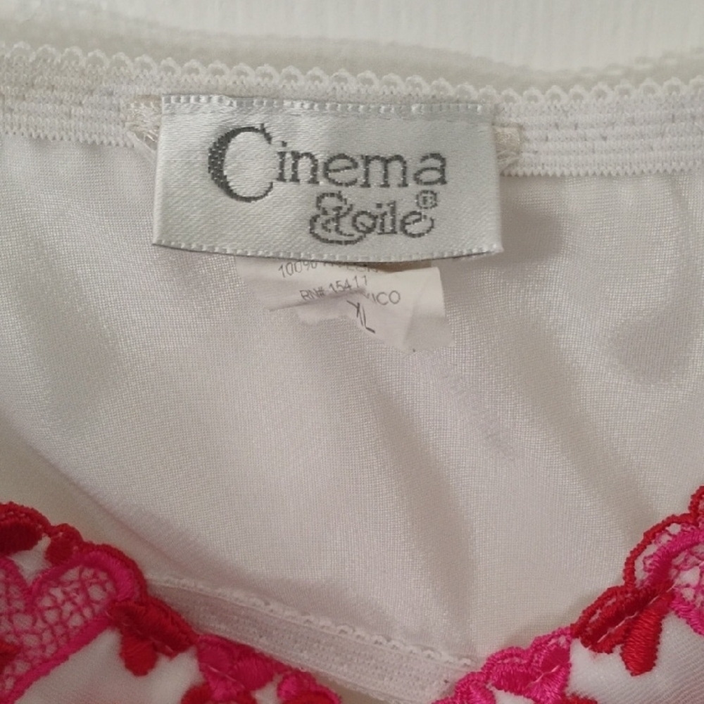 Elegant White and Pink Heart Chemise - Picture 2 of 5